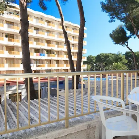 Uhc Pacific Салоу